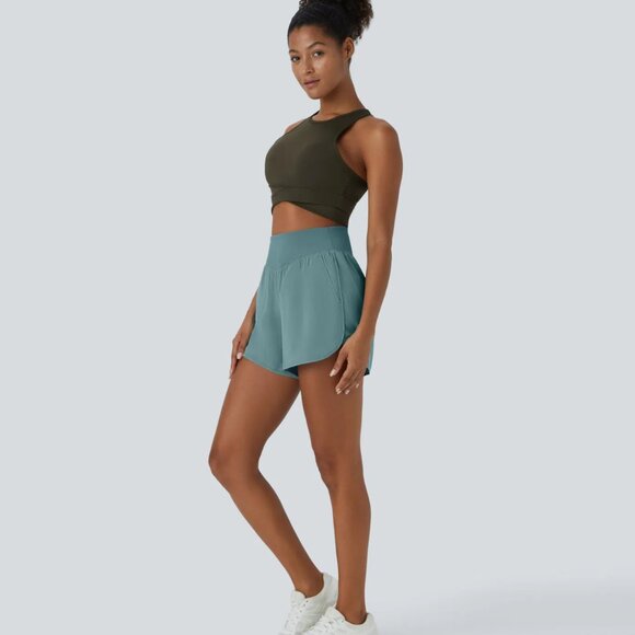 HALARA Breezeful Casual Shorts - Picture 2 of 5